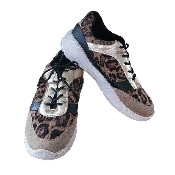 Torrid Leopard & Metallic Faux Leather Sneaker - Picture 2 of 8